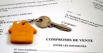 Le compromis de vente est un acte fondamental qui scelle l'achat d'un bien immobilier
