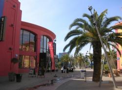 Montpellier Odysseum regroupe des activités, des commerces en plein air et des grandes surfaces dédiées à l'habitat