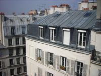 Paris - Appartements sur les toits de la Capitale