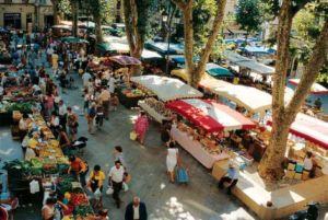 Chasseur d'appart' Place du marché d'Aix-en-Provence